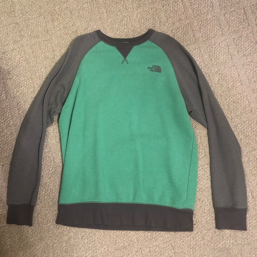 The North Face Men’s crew neck sweatshirt